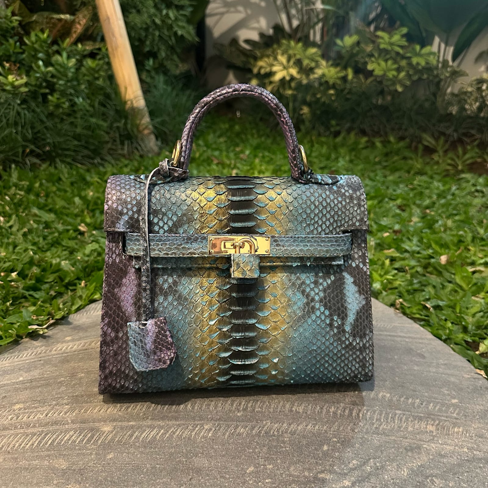 Top Handle Bag — Biru Toska Python, foto 1